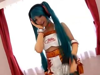 Vocaloid Cosplay - Miku..